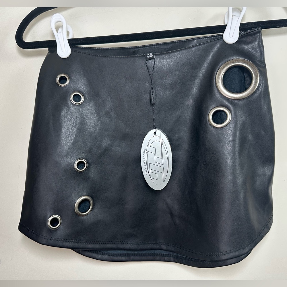 Poster Girl X Dolls Kill Black Alter Ego Grommets Vegan Leather MiniSkirt NWT XS
